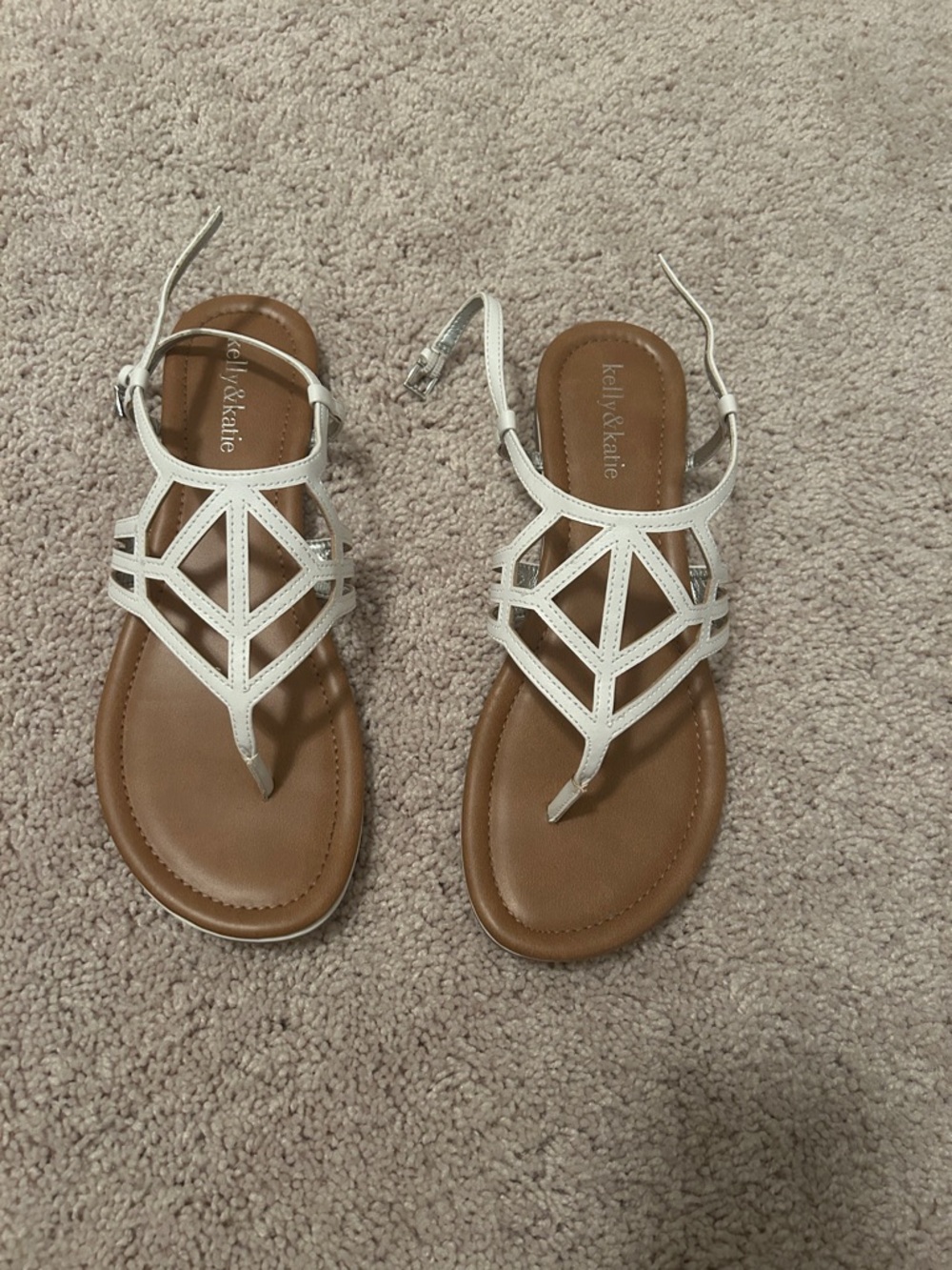Kelly & Katie White Geometric Cutout T-Strap Sandals with box